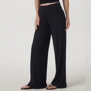 Pose pant